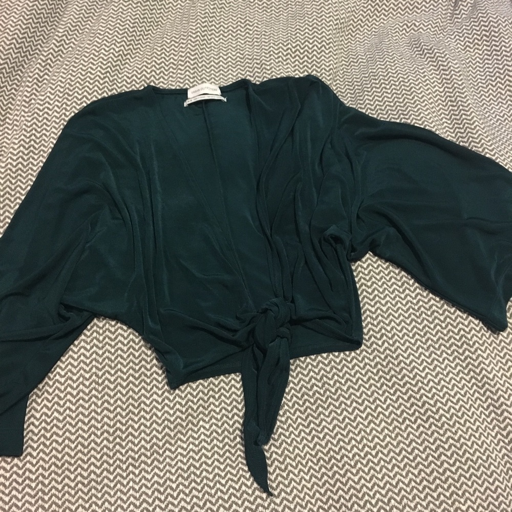Flowy velour green front tie top